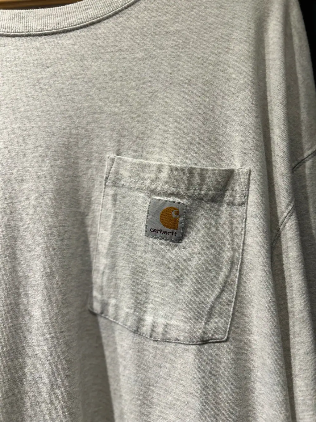 Remera Carhartt, foto 2 de 4