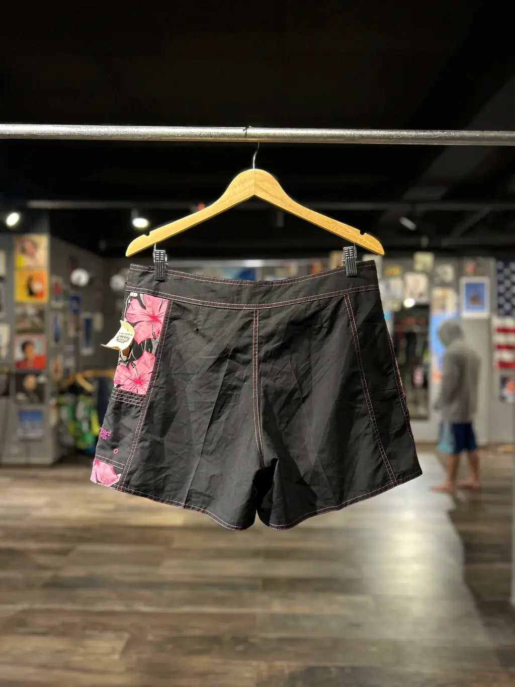 Boardshort Rainforest Cafe, foto 3 de 4