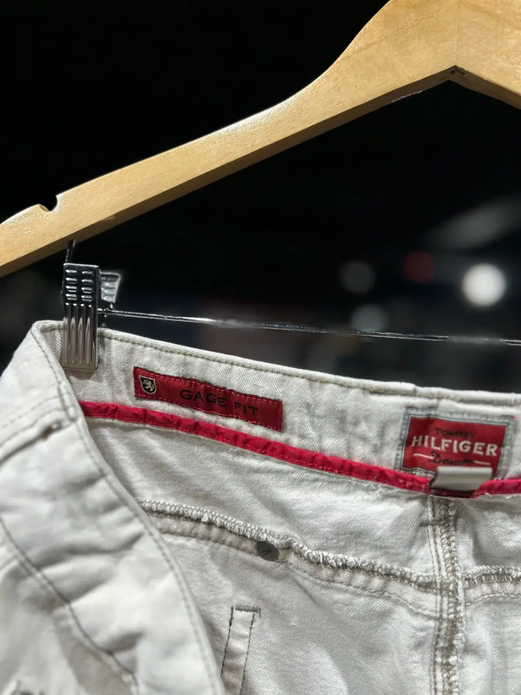 Pantalón Tommy Hilfiger, foto 7 de 8