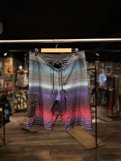 Boardshort Hang Ten, foto 1 de 4