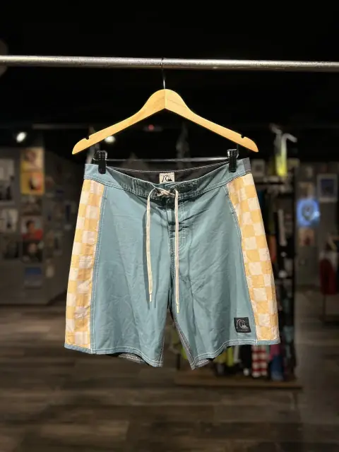 Boardshort Quiksilver, foto 1 de 4