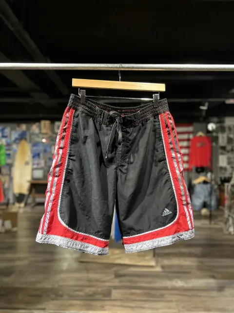 Boardshort Adidas, foto 1 de 3